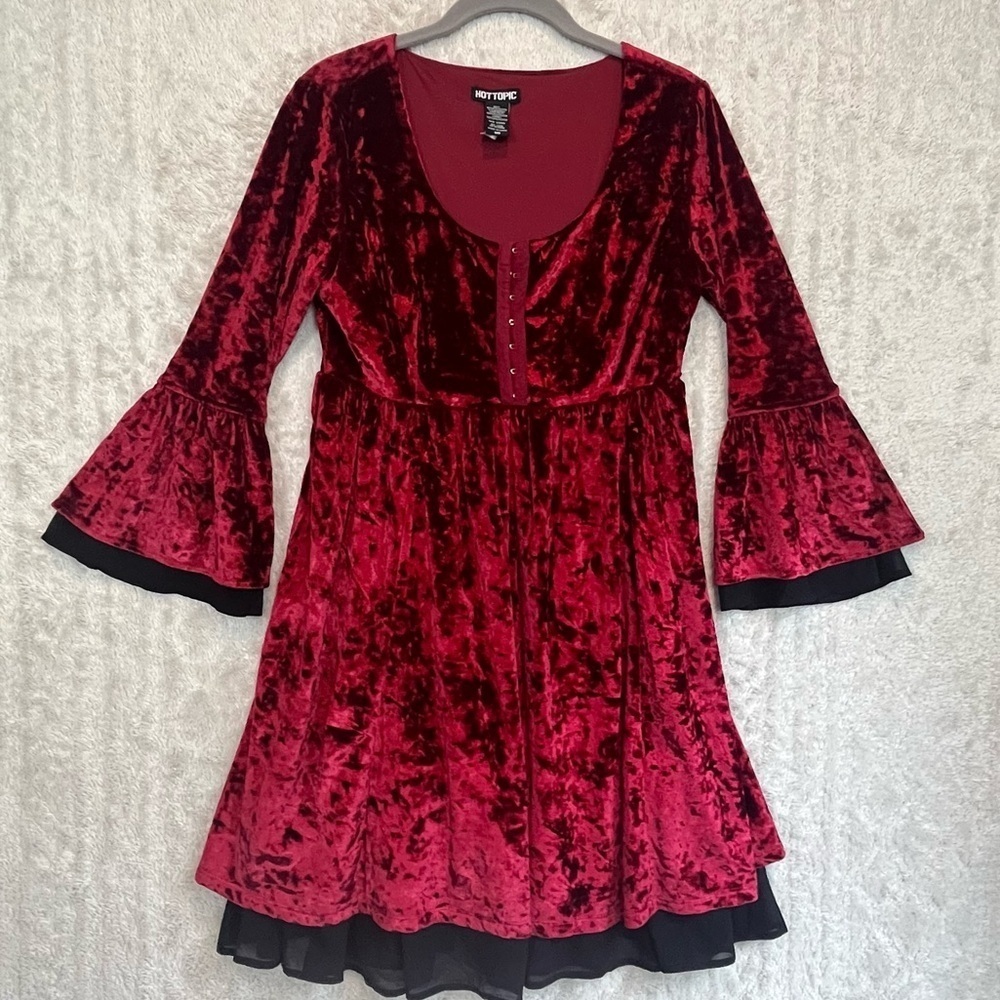Witchigoth Hot Topic Burgundy Red Corset Dress Sz M Black Slip Bell Sleeves